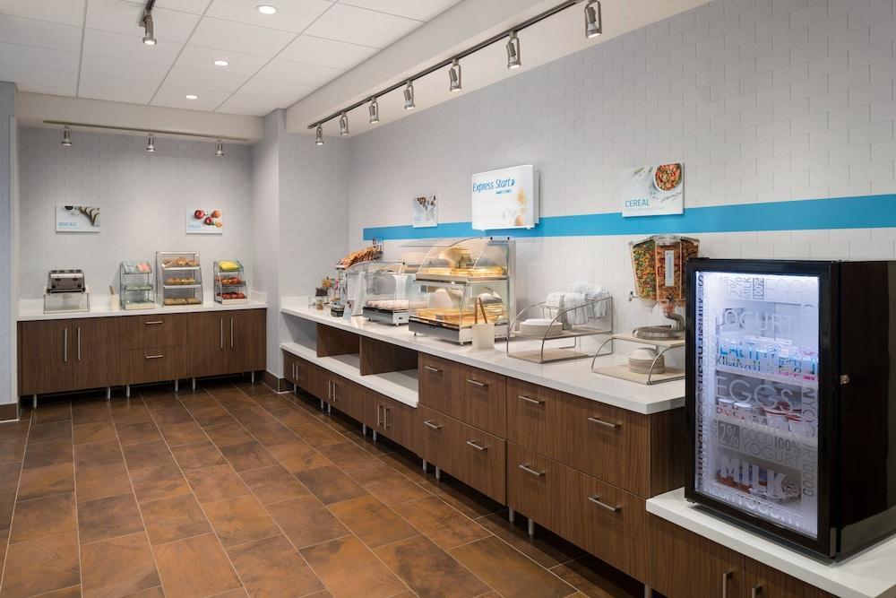 Express & North - Miller Hill By Ihg